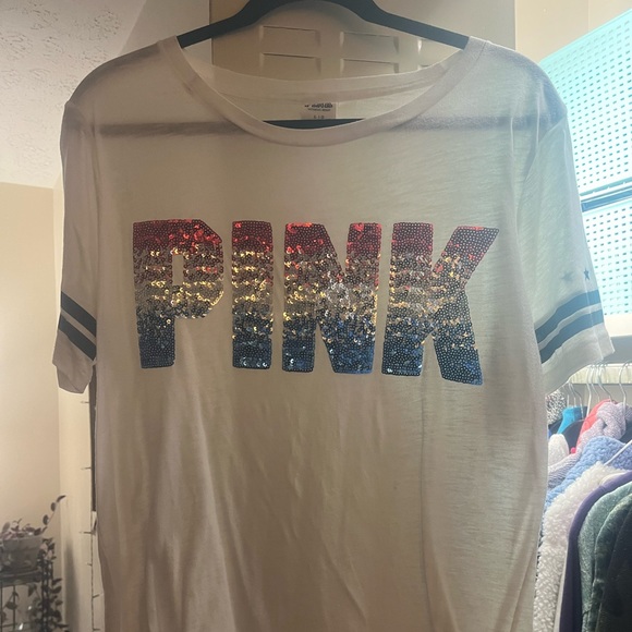 Tops - PINK T shirt